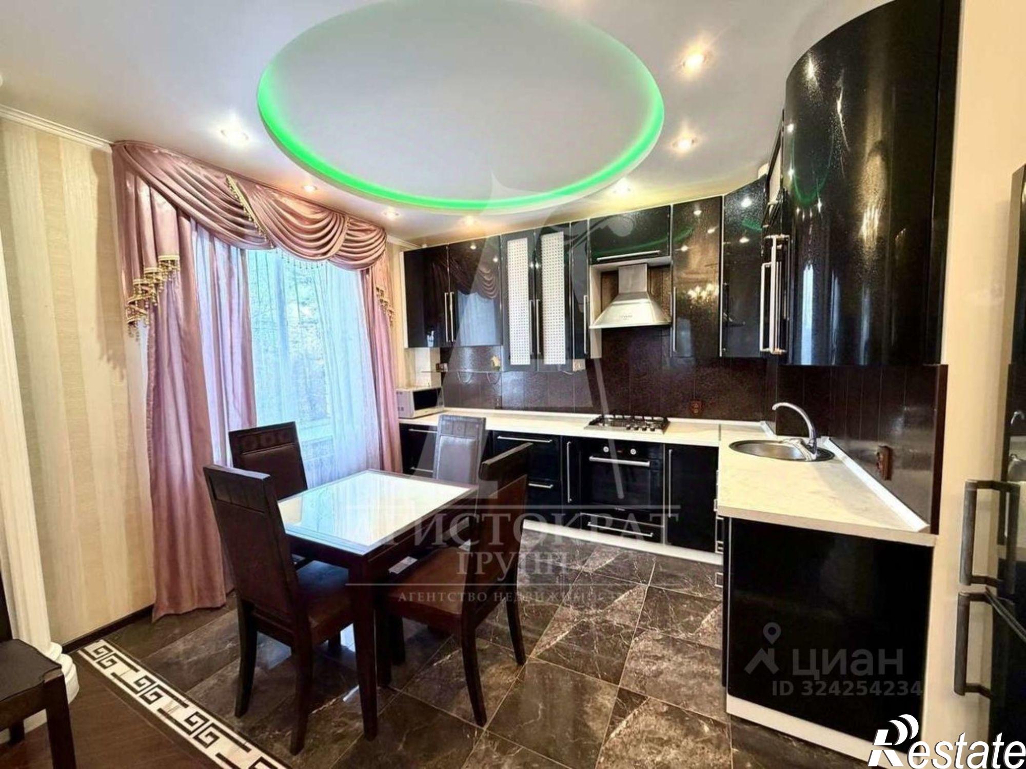 Купить квартиру за 8 490 000 рублей на улица Булгакова, 3