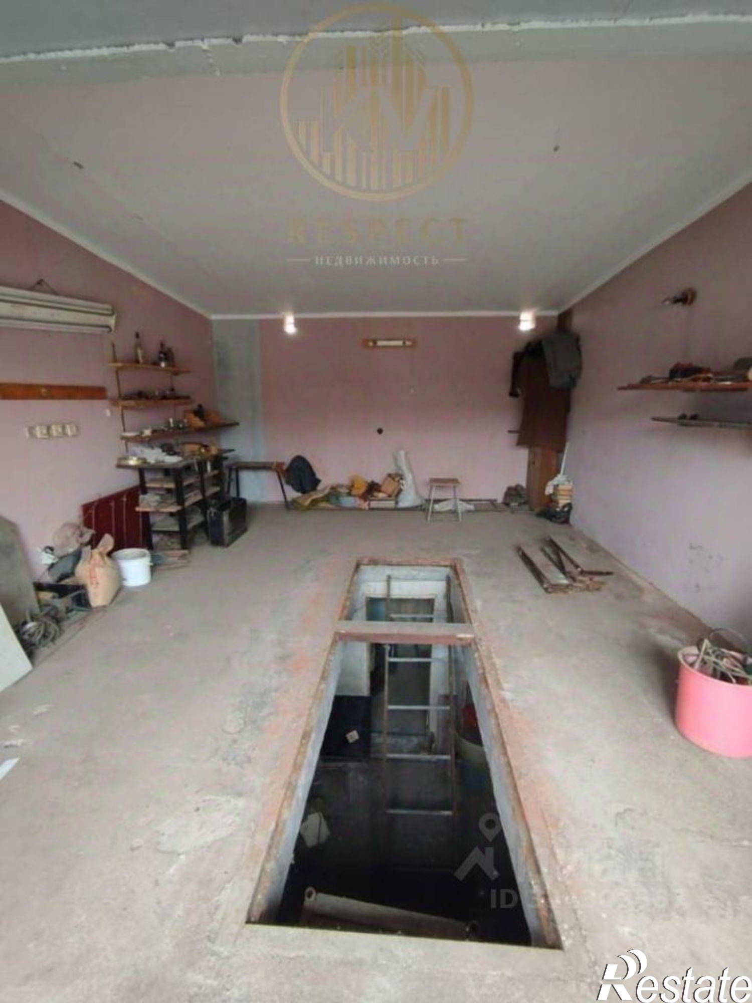 Купить гараж, место в паркинге за 1 150 020 рублей на Московская улица, 68