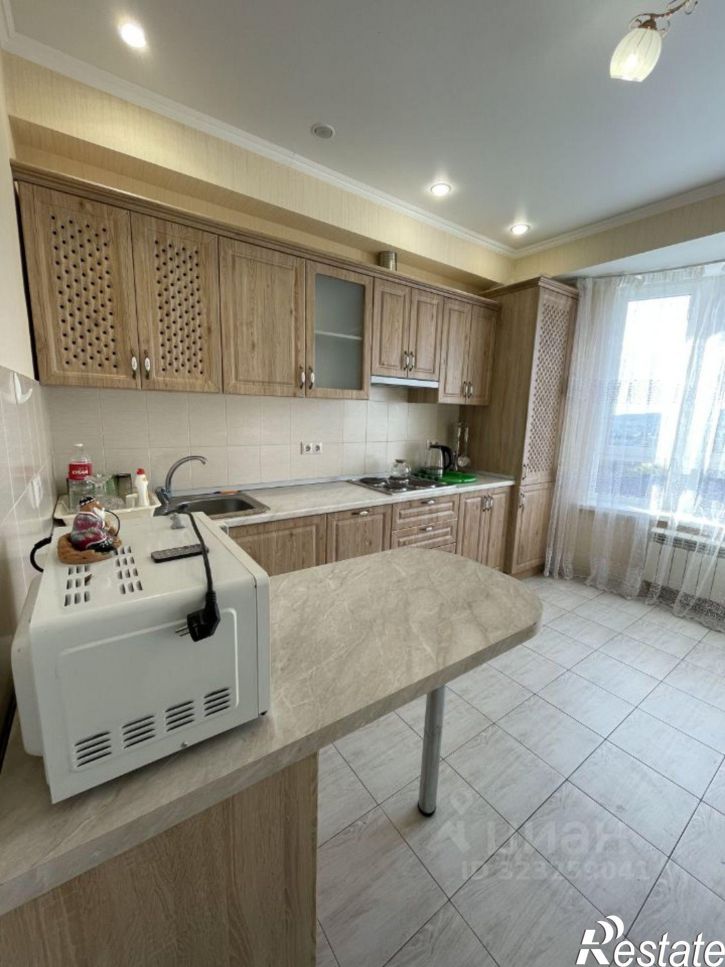 2-комн квартира ул 295 Стрелковой Дивизии, 17,  д. 17