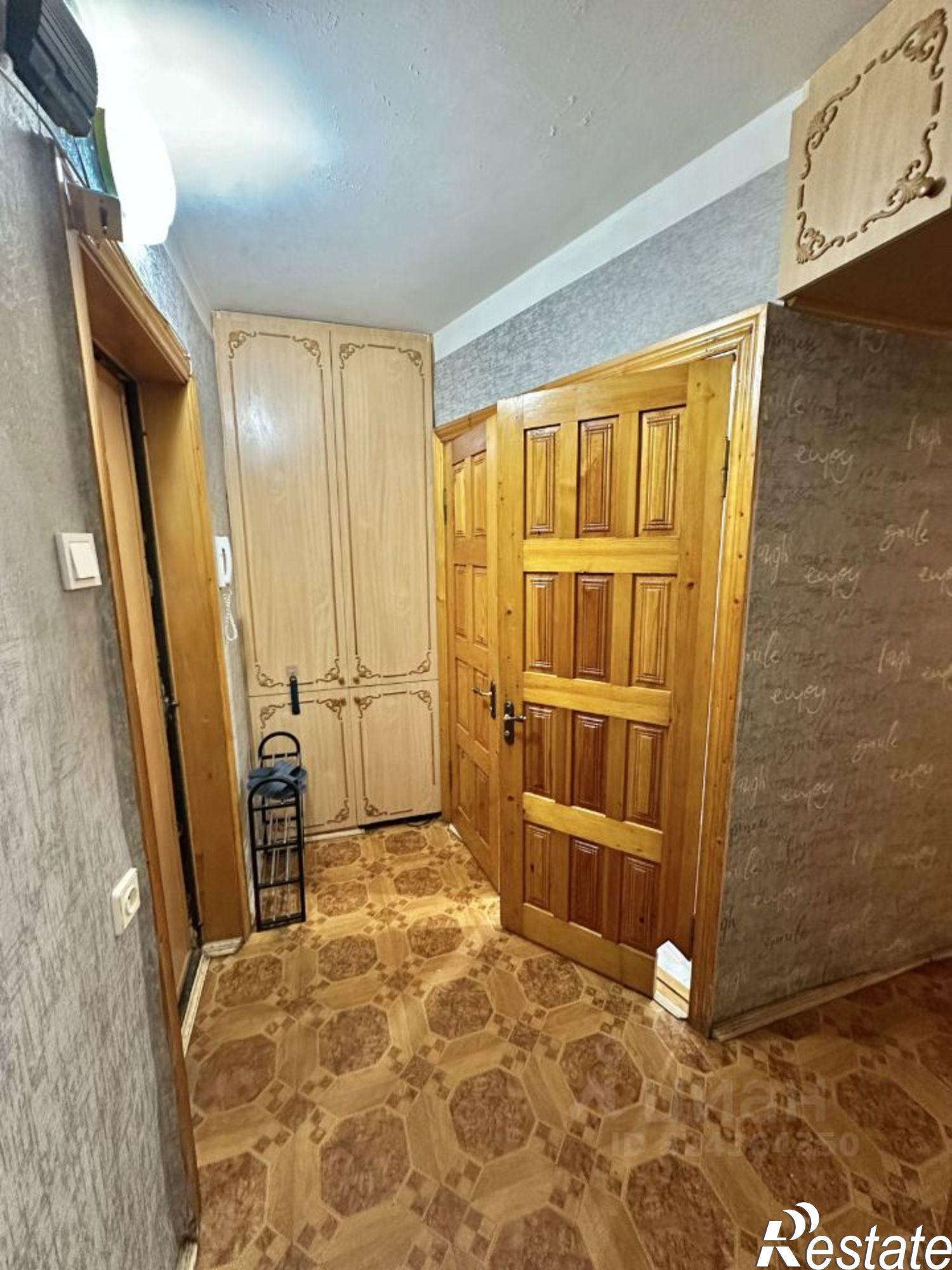 Сдать квартиру за 25 000 рублей на проспект Калинина, 2 к3