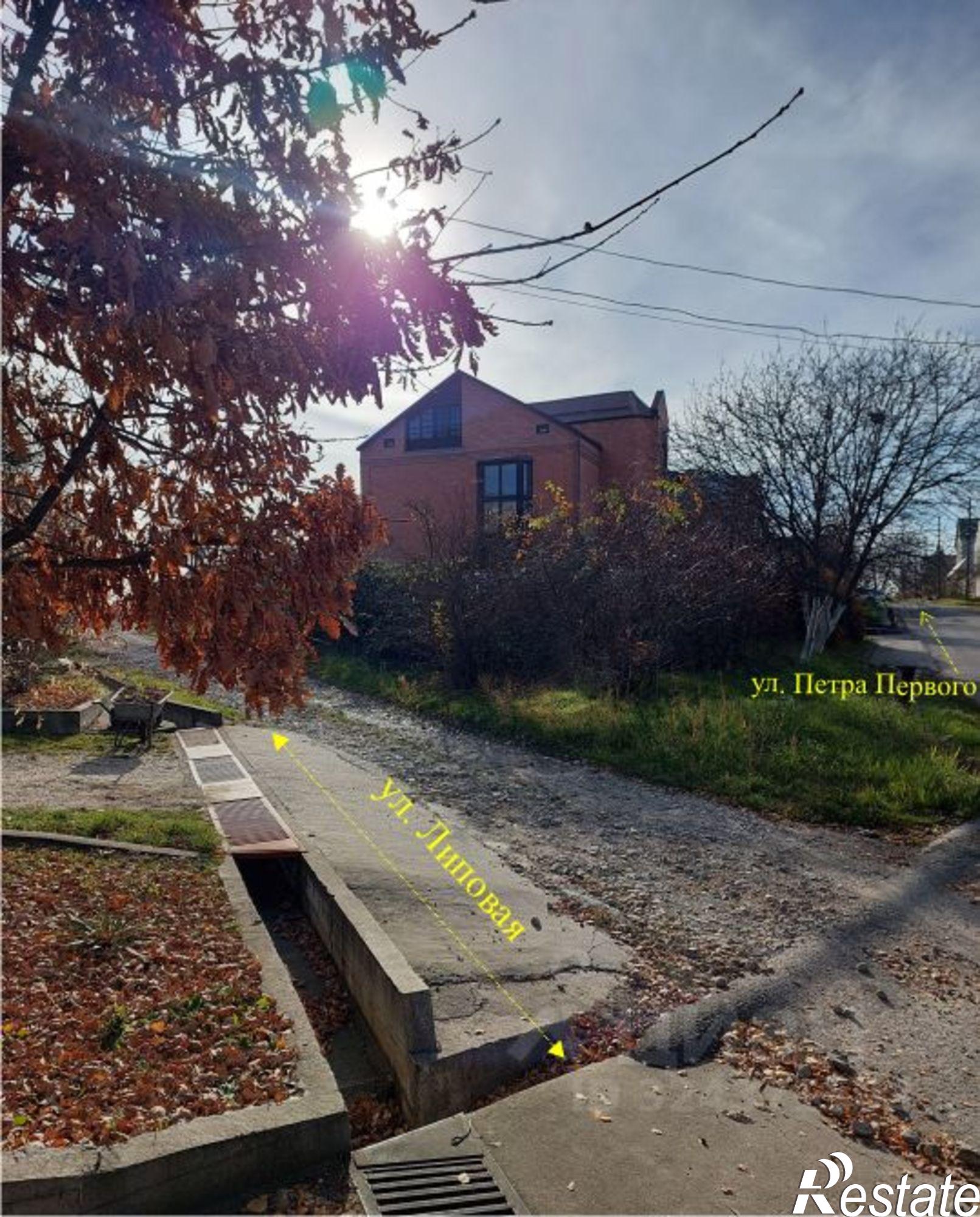 Купить дачу, дом, коттедж за 20 000 000 рублей на ул Островского, 4