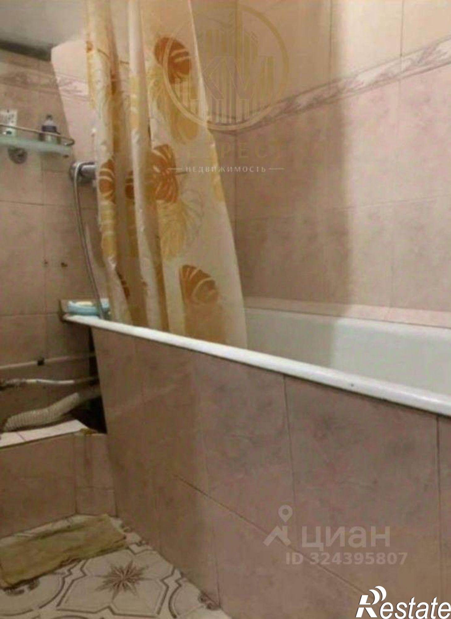 Купить квартиру за 4 498 000 рублей на ул Адмиральского, 8 1