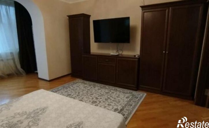 2-комн квартира ул 295 Стрелковой Дивизии, 18,  д. 18