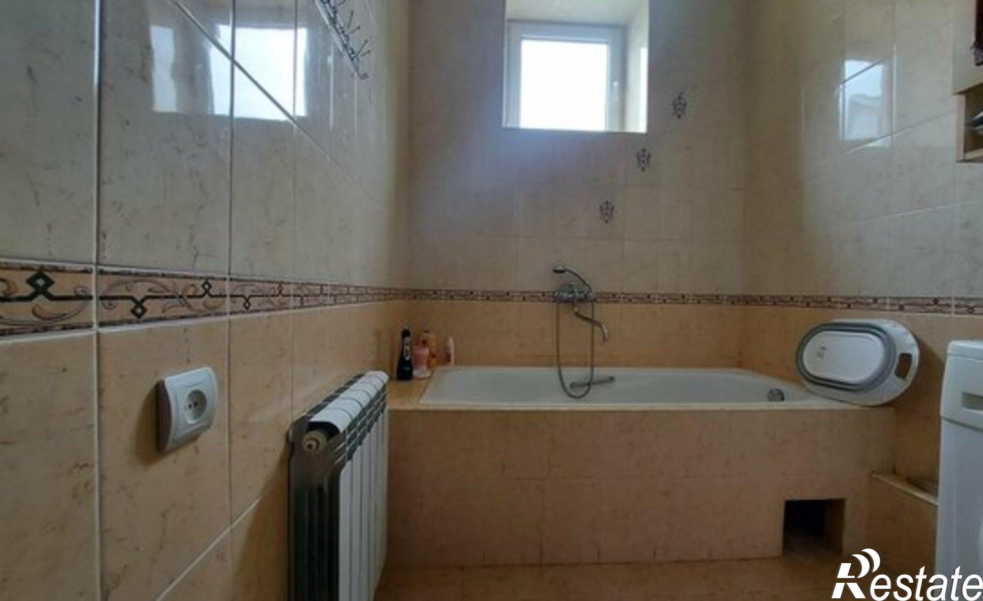 Купить квартиру за 15 500 000 рублей на ул Крайнего, 20а