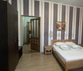 3-комн, 141кв м, этаж 1/3 улица Крайнего, 20