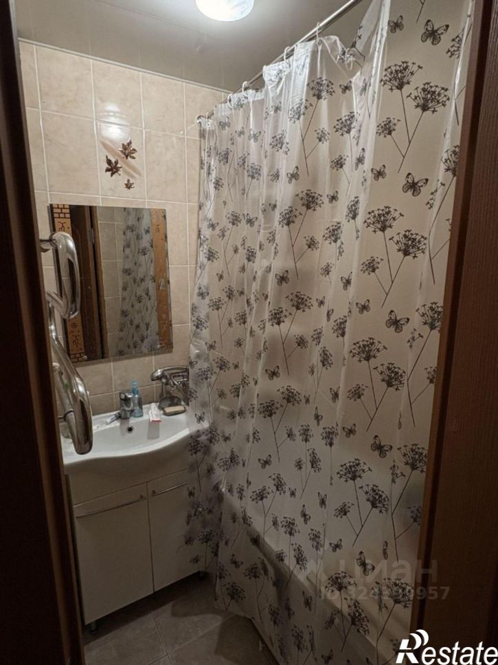 2-комн квартира улица Адмиральского, 8/1,  д. 8/1