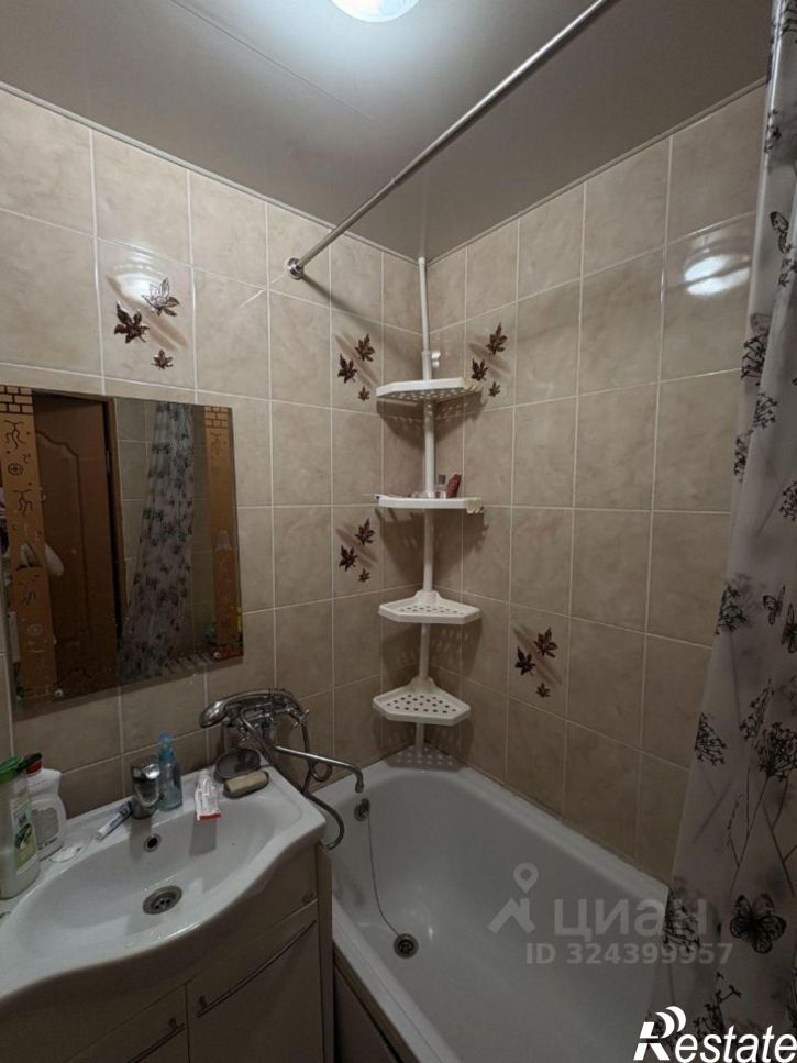 2-комн квартира улица Адмиральского, 8/1,  д. 8/1