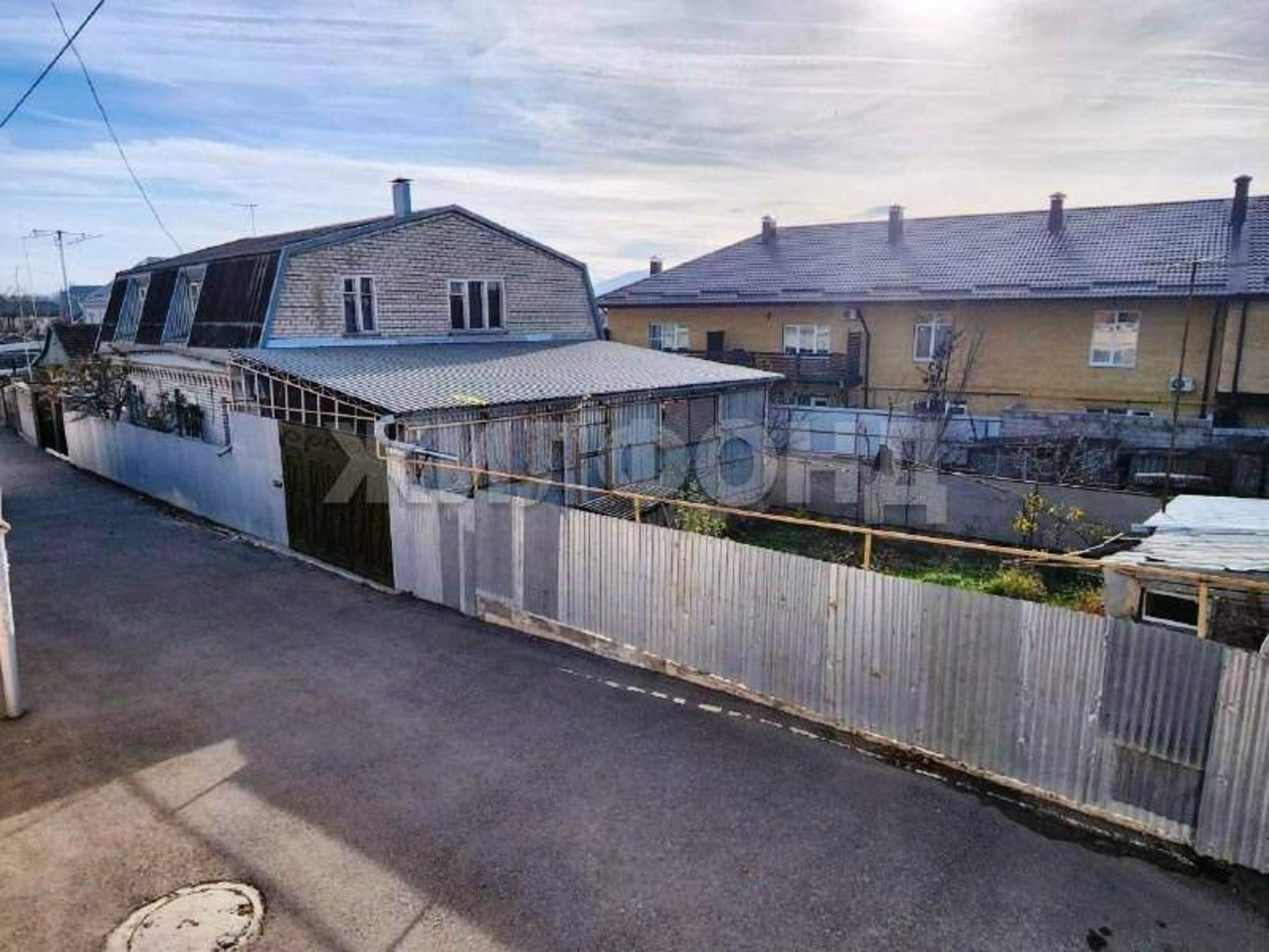 Купить дачу, дом, коттедж за 13 900 000 рублей на Широкая улица