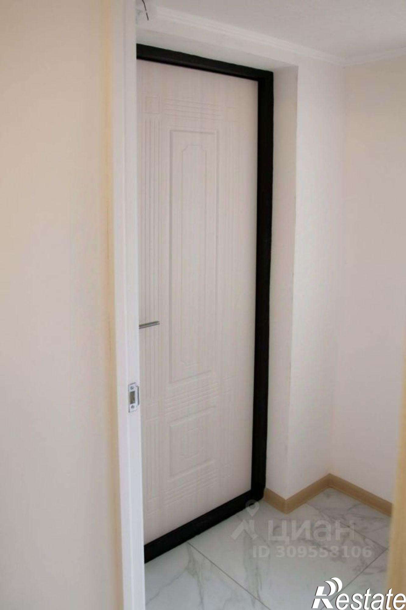 Сдать квартиру за 27 000 рублей на Площадь Ленина, 20