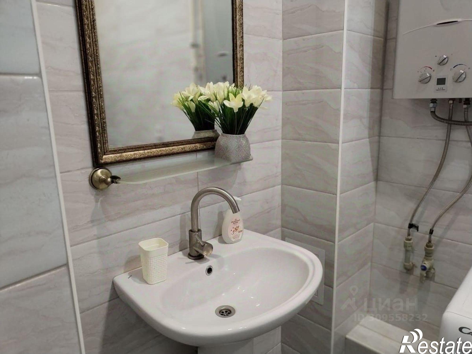 Сдать квартиру за 50 000 рублей на проспект Кирова, 47А