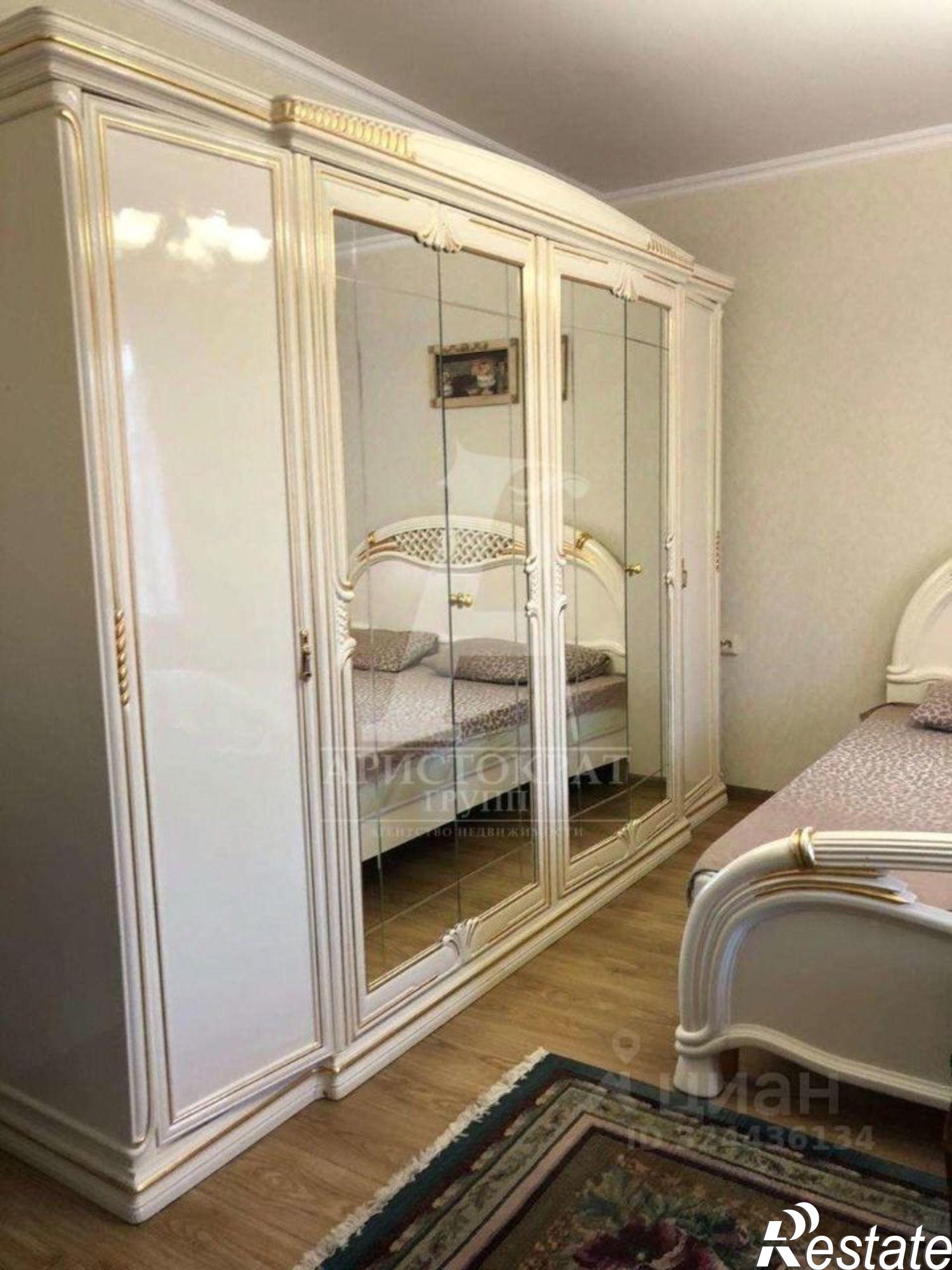 Сдать дачу, дом, коттедж за 45 000 рублей на Песочный переулок, 8