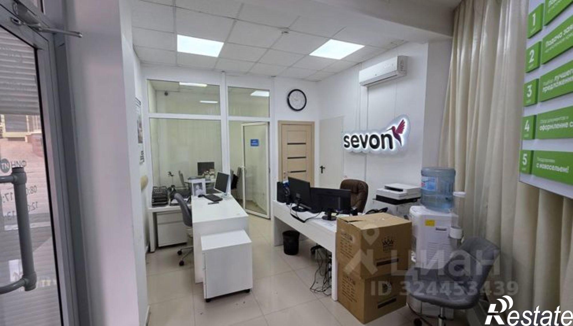 Купить ОСЗ, отдельно стоящее здание за 550 004 000 рублей на проспект Калинина