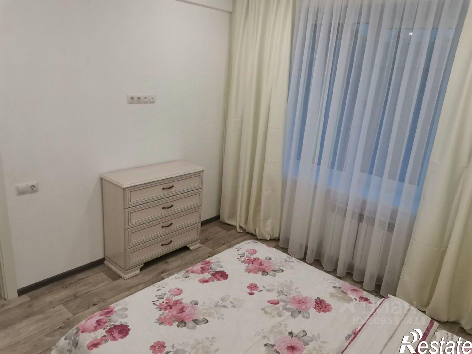 Сдать квартиру за 50 000 рублей на ул Власова, 4