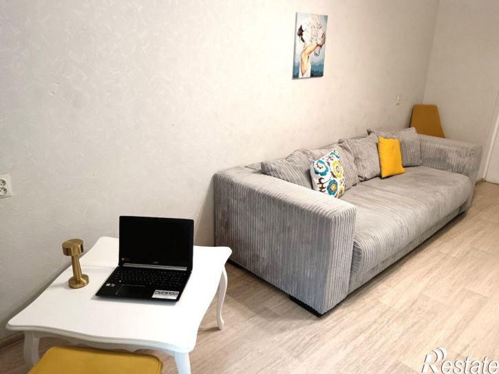 2-комн квартира пл Ленина, 8,  д. 8