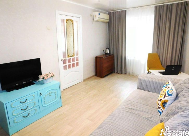 2-комн квартира пл Ленина, 8,  д. 8