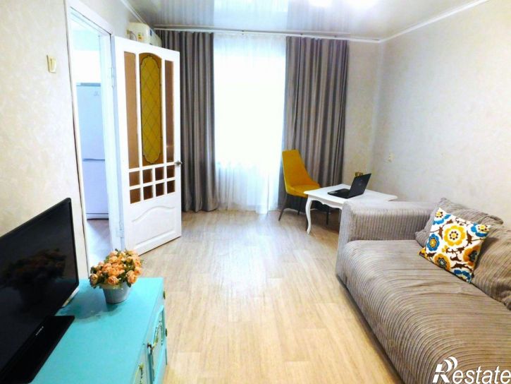 2-комн квартира пл Ленина, 8,  д. 8