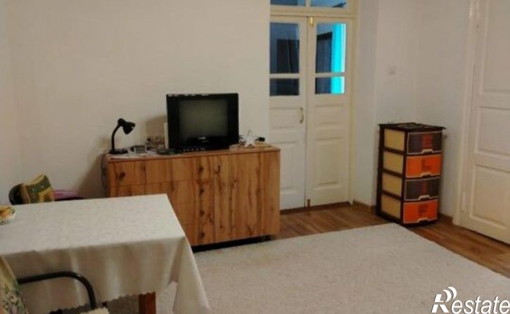 2-комн квартира ул Крайнего, 81,  д. 81