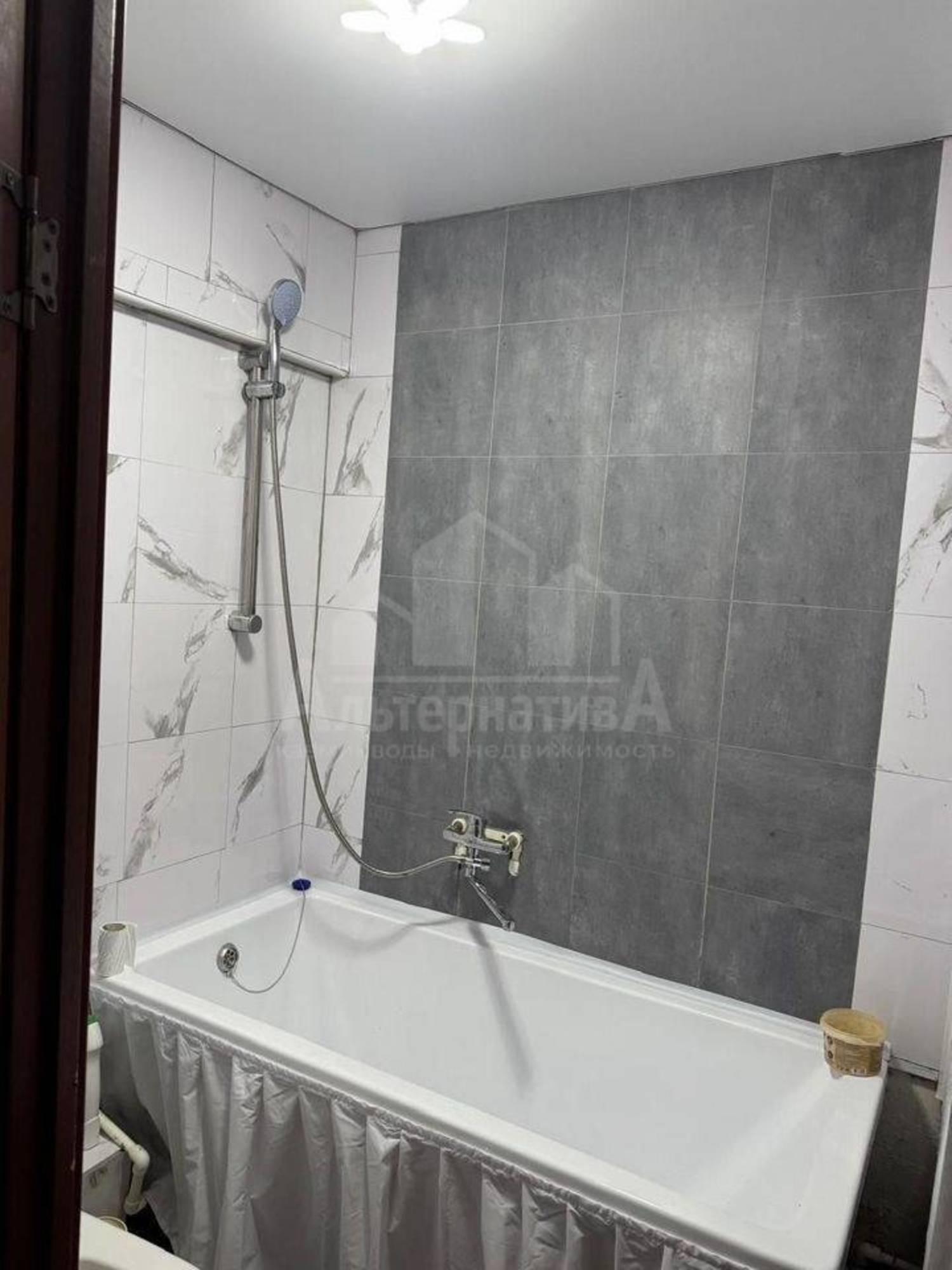 Купить квартиру за 7 000 000 рублей на Козлова ул.