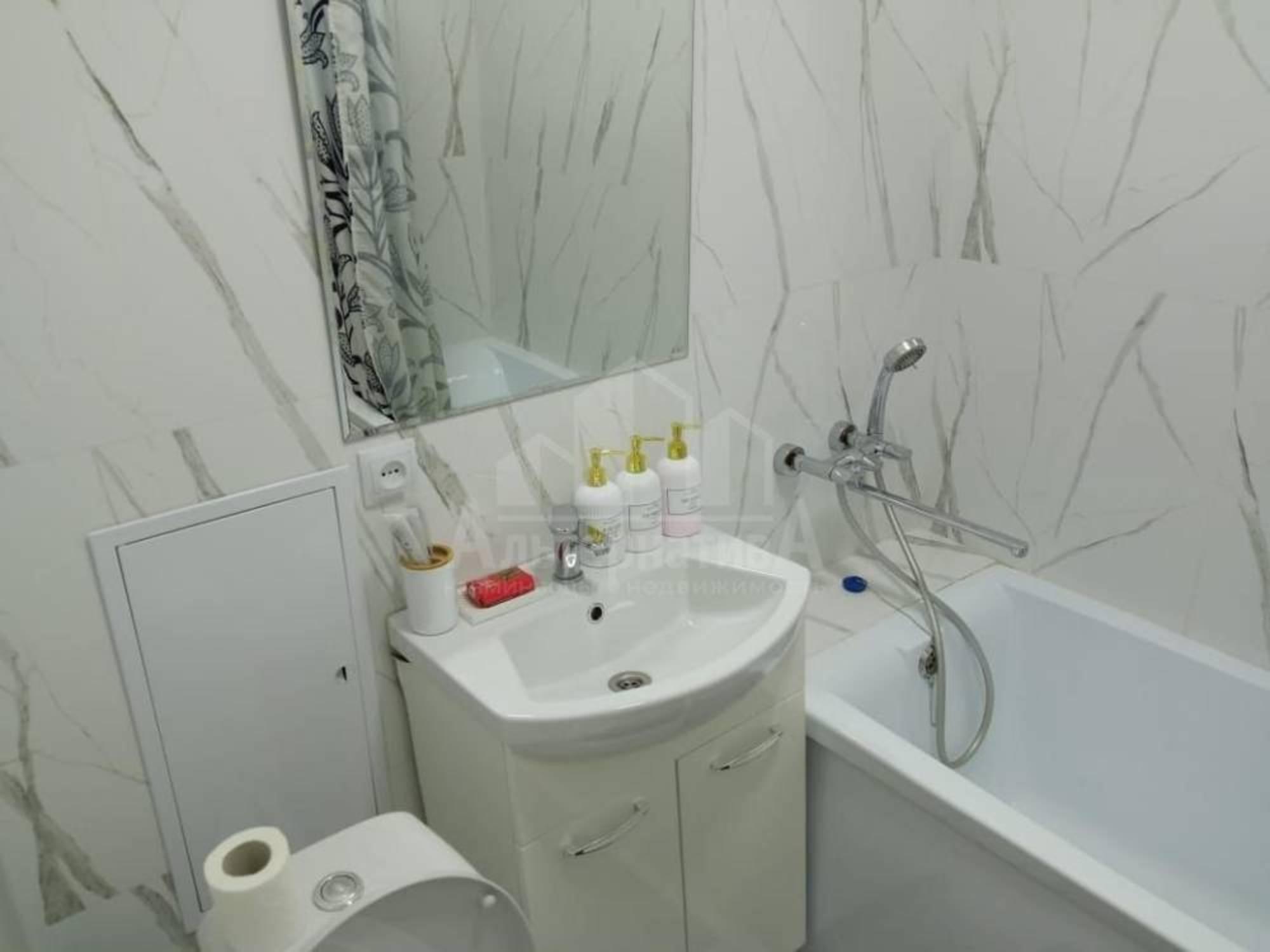 Купить квартиру за 8 000 000 рублей на Бульварная ул.