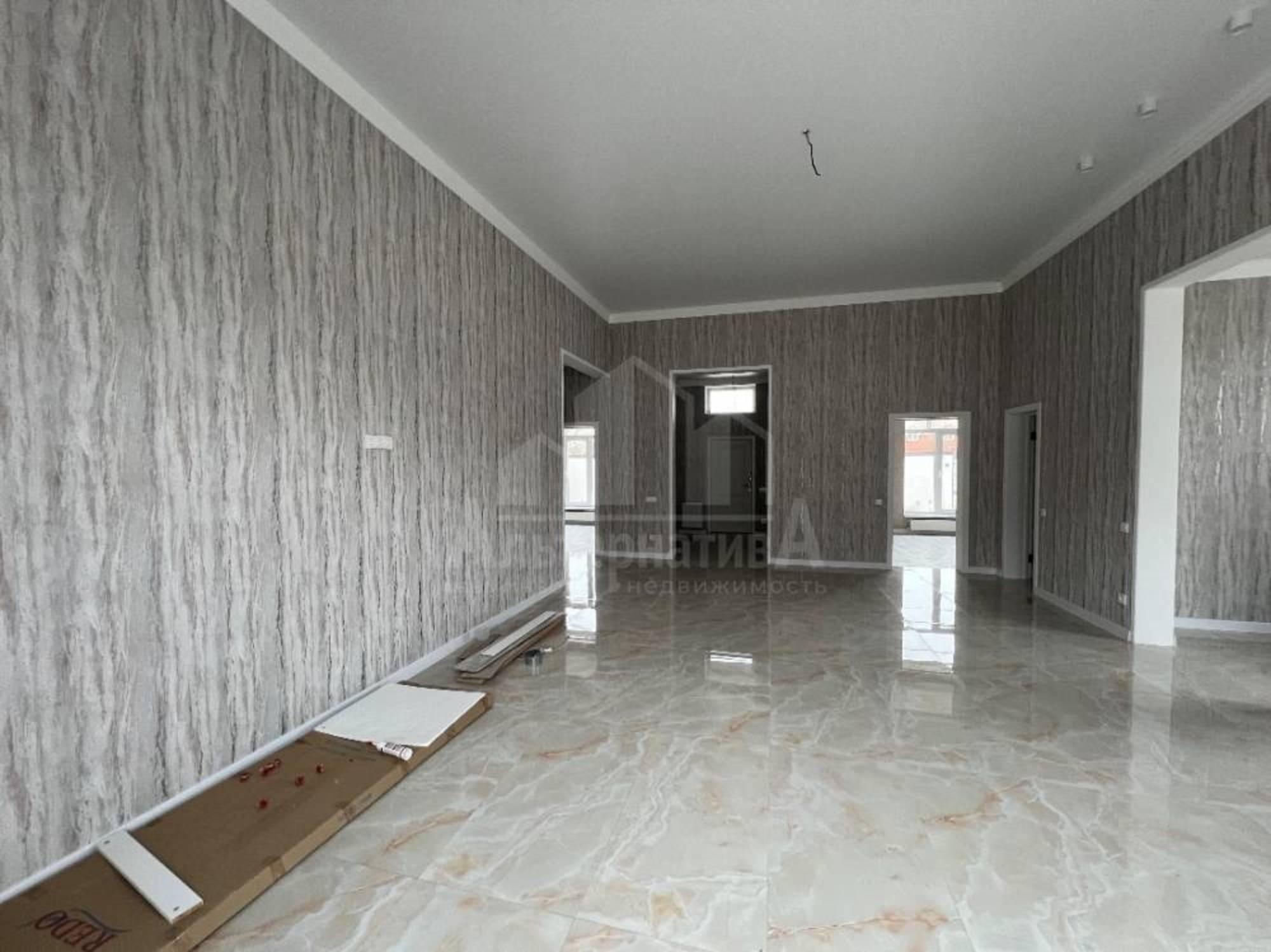 Купить дачу, дом, коттедж за 18 300 000 рублей на 70 лет Победы ул.