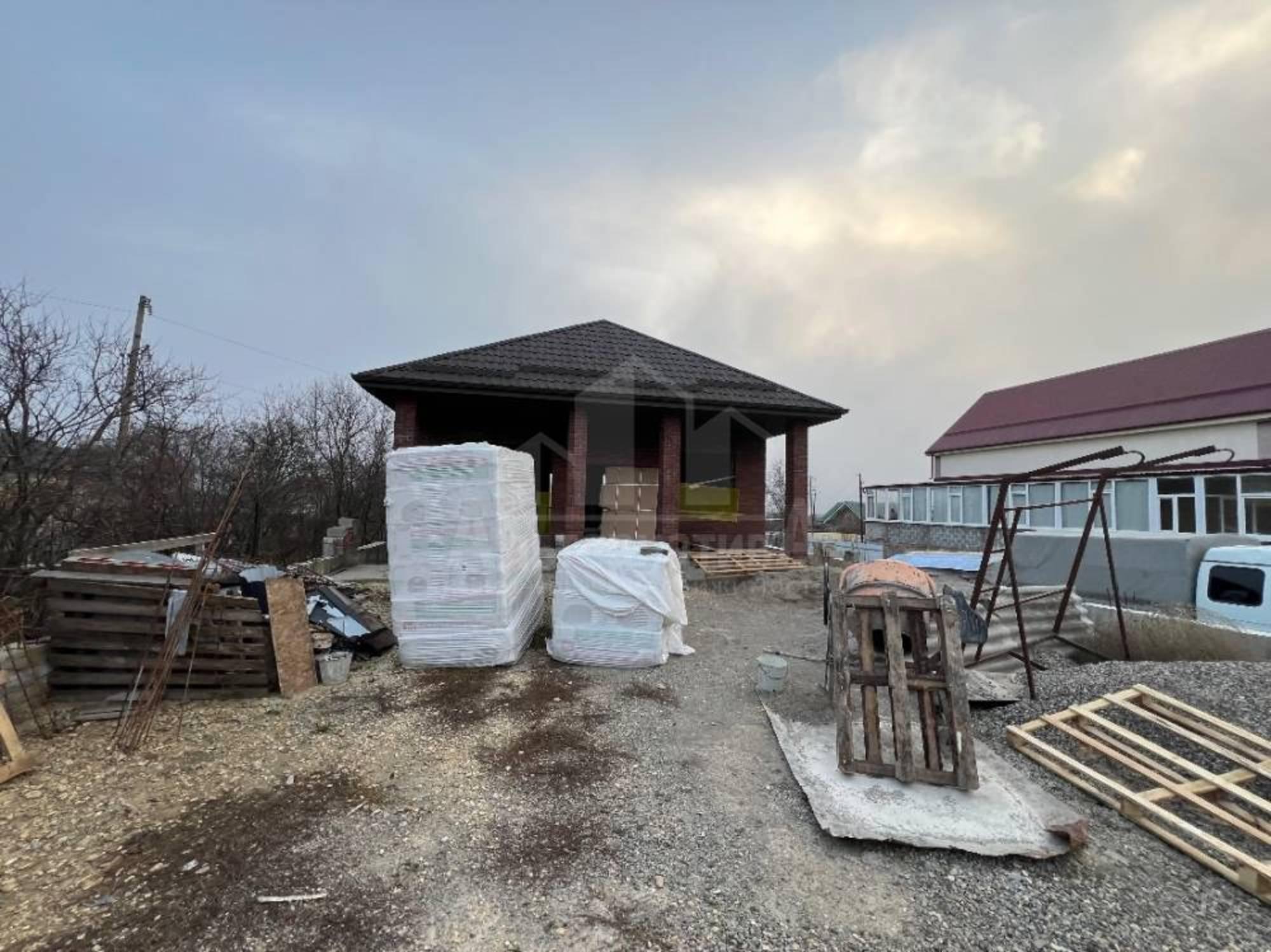 Купить дачу, дом, коттедж за 12 000 000 рублей на с/т Просвещенец