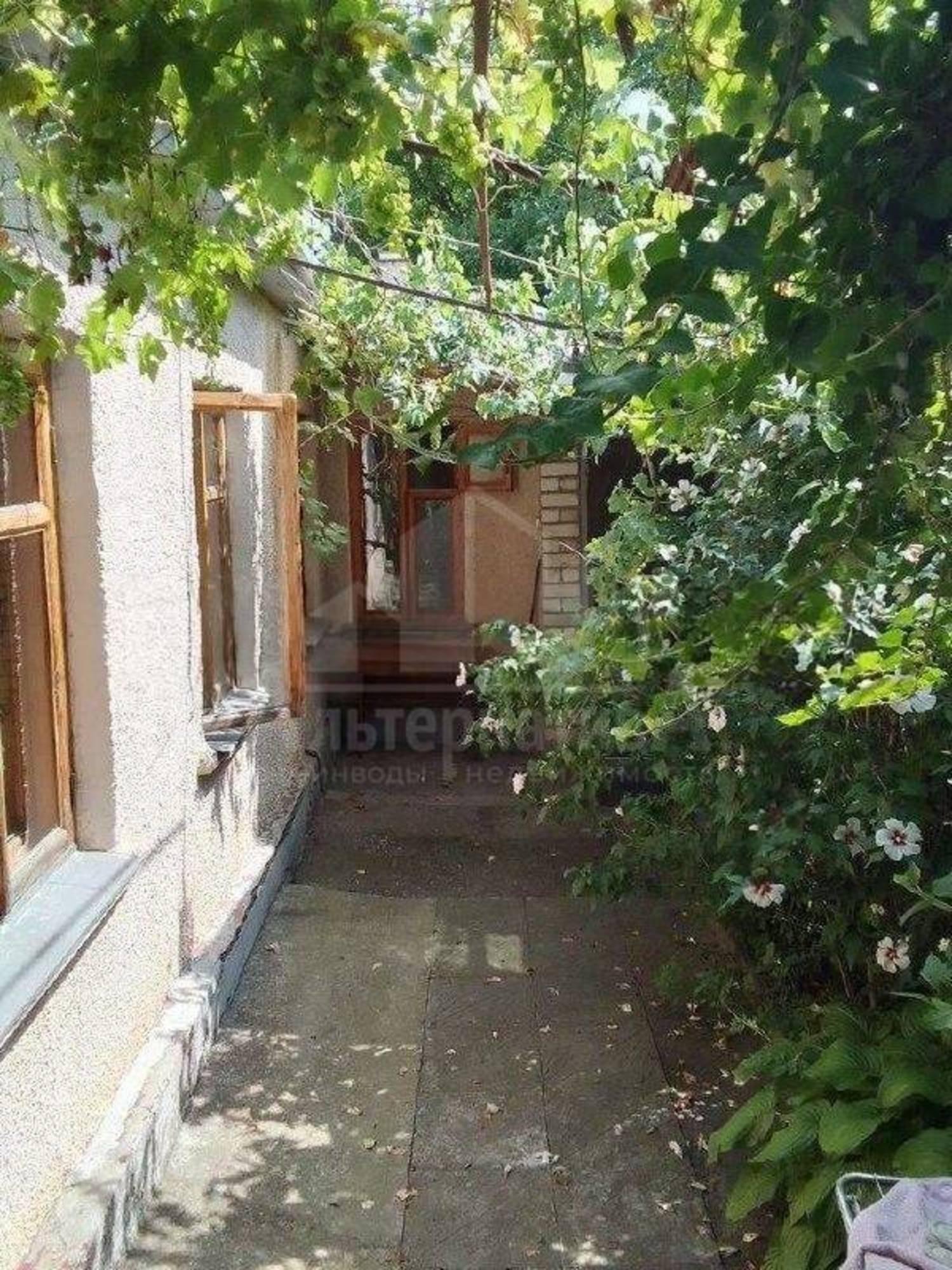 Купить дачу, дом, коттедж за 4 150 000 рублей на Коста Хетагурова ул.