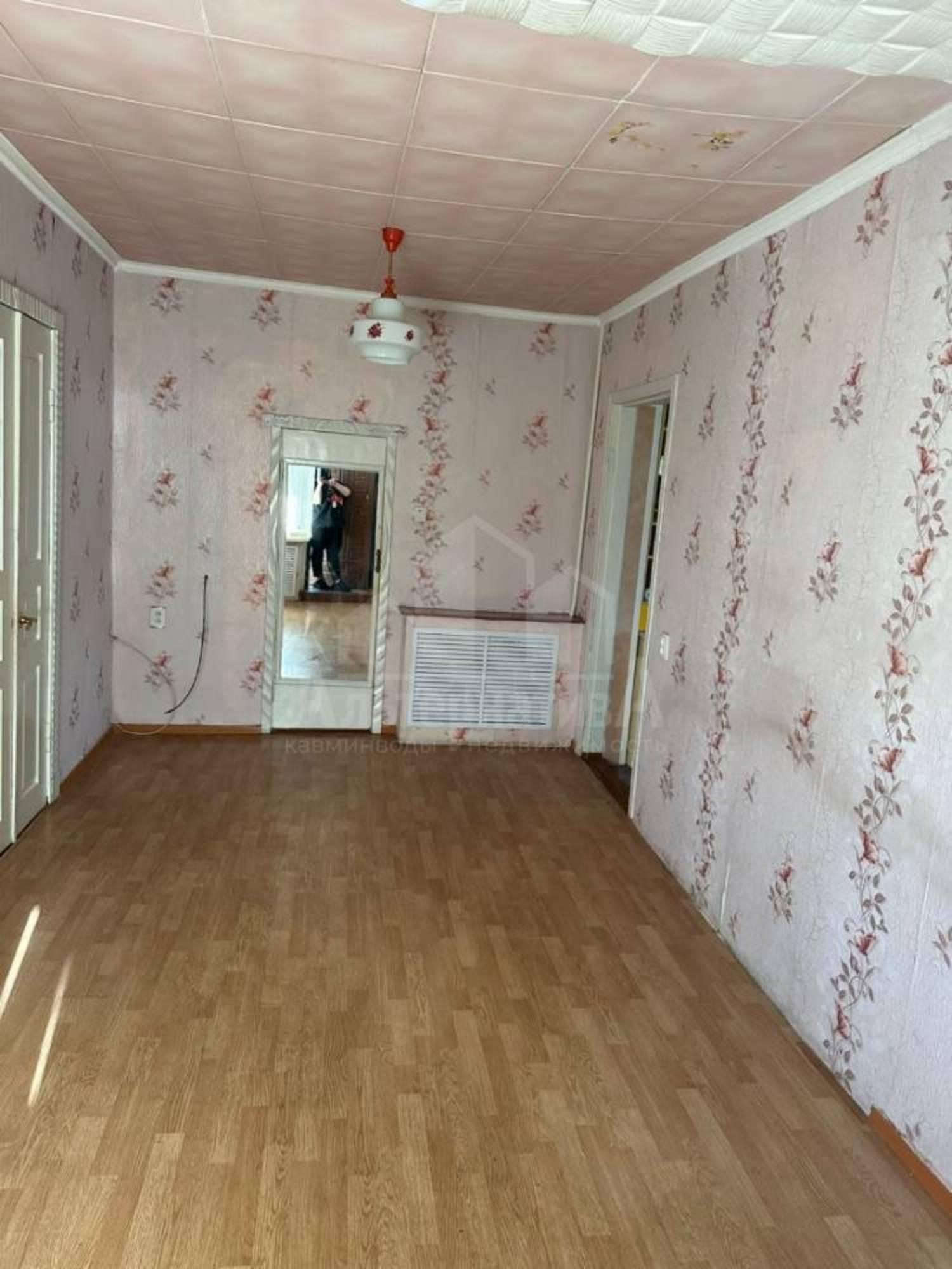 Купить дачу, дом, коттедж за 8 500 000 рублей на 3-я линия ул.