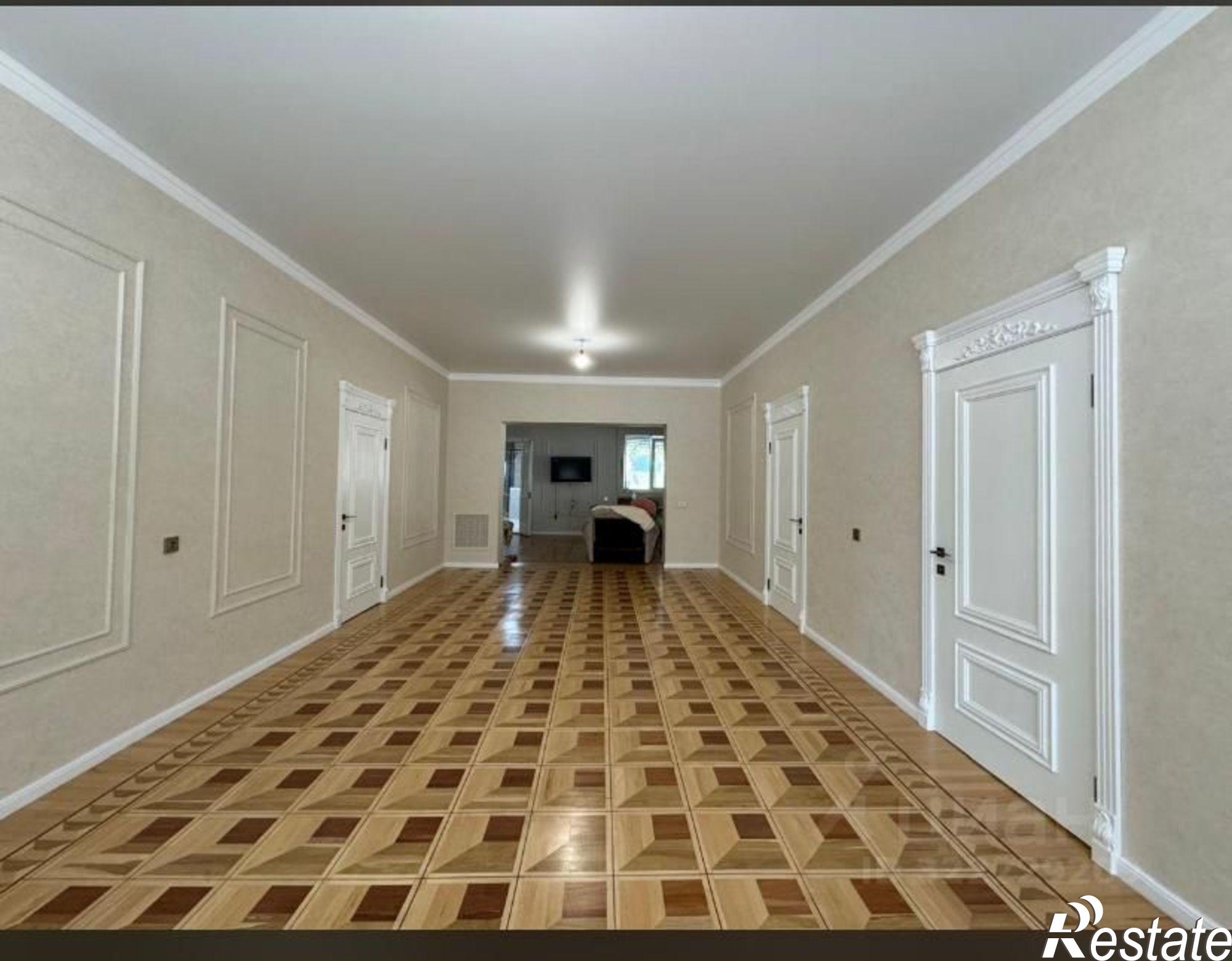 Купить дачу, дом, коттедж за 16 000 000 рублей на ул Мира, 218