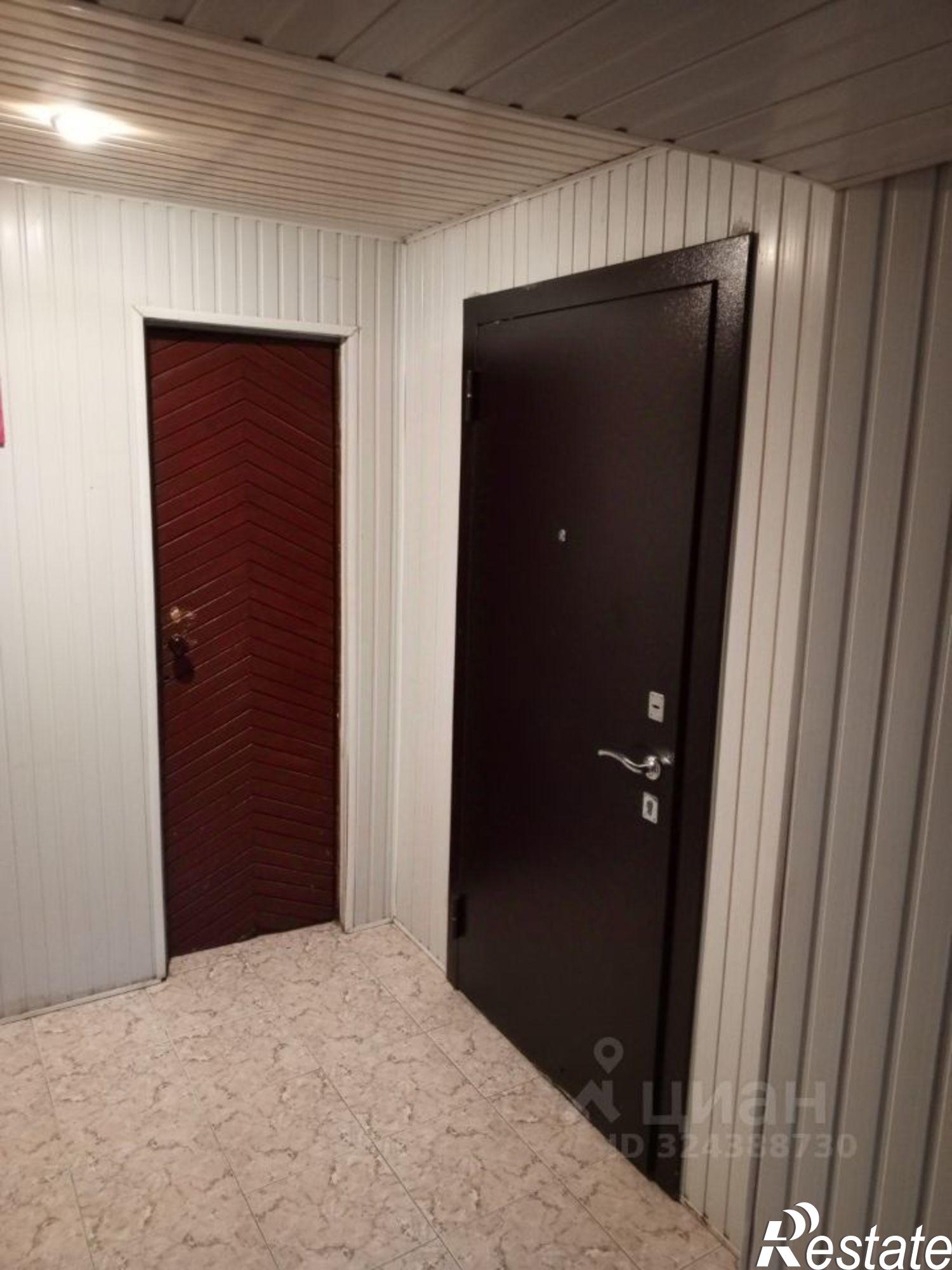 Купить торговое помещение за 2 378 770 рублей на проспект Калинина, 20