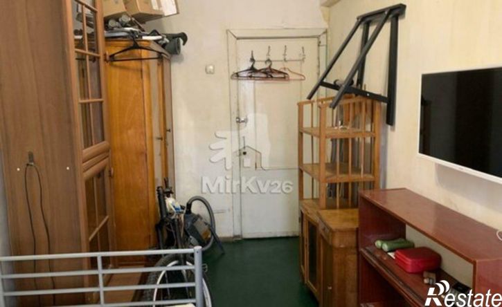 4-комн квартира улица Аллея Строителей, 8,  д. 8