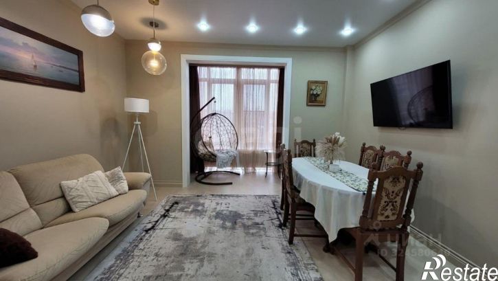 2-комн квартира улица Адмиральского, 2,  д. 2