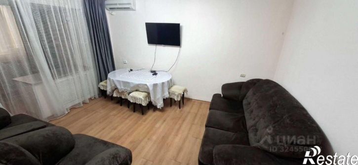 2-комн квартира улица Пирогова, 17 к3,  д. 17 к3