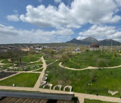 2-комн, 72кв м, этаж 6/10 ул Адмиральского, 1а