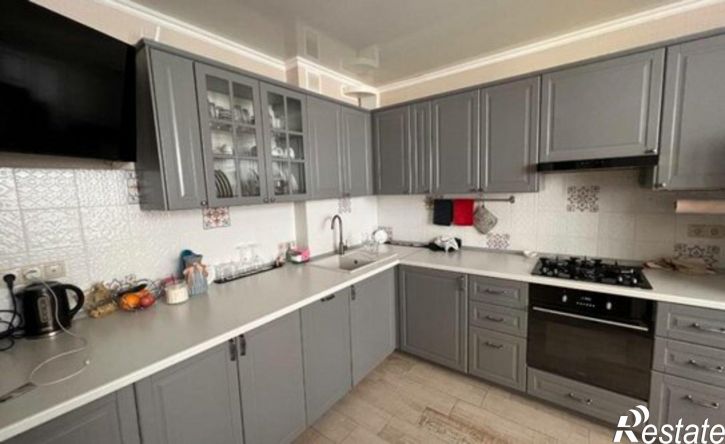 3-комн квартира ул Оранжерейная, 21 4,  д. 21 4,  к. 4