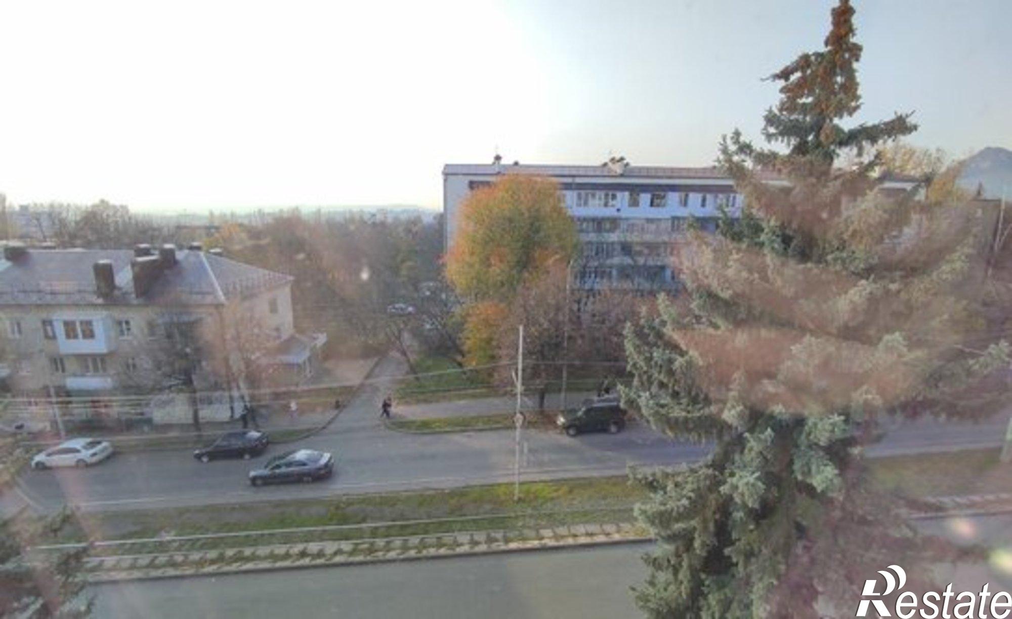 Купить квартиру за 8 500 000 рублей на пр-кт 40 лет Октября, 21