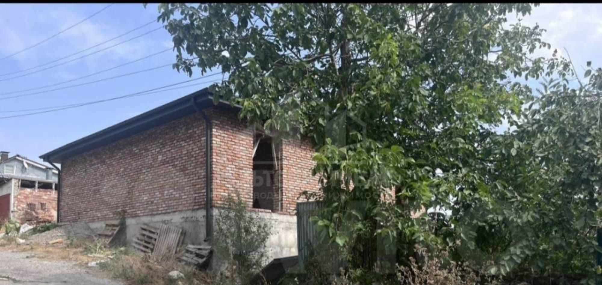 Купить дачу, дом, коттедж за 12 500 000 рублей на Белинковича ул.