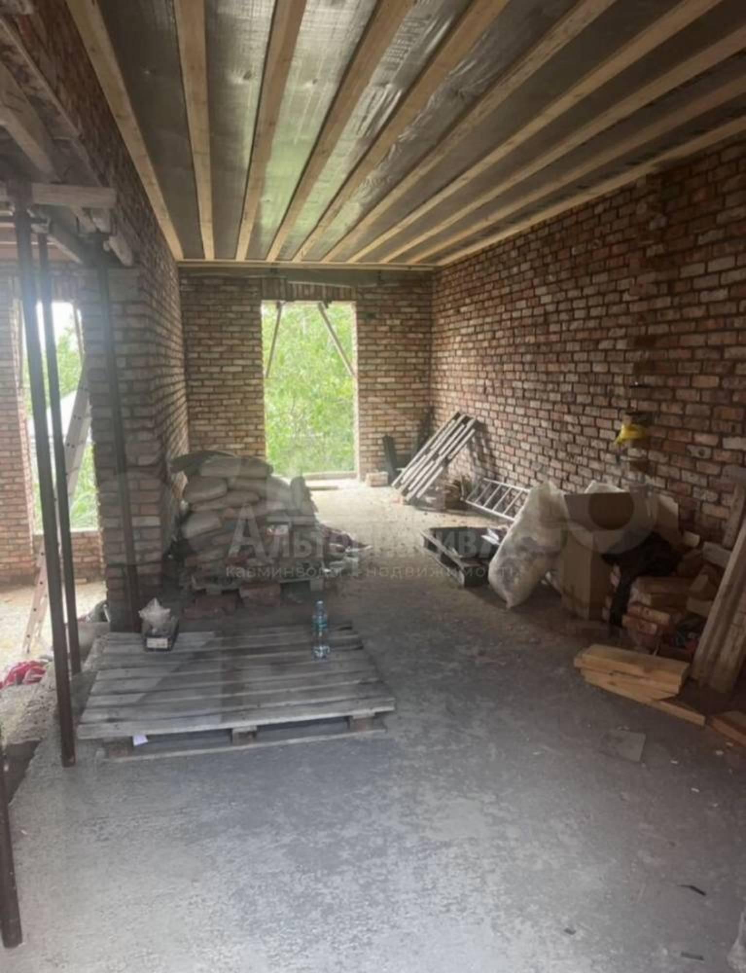 Купить дачу, дом, коттедж за 12 500 000 рублей на Белинковича ул.