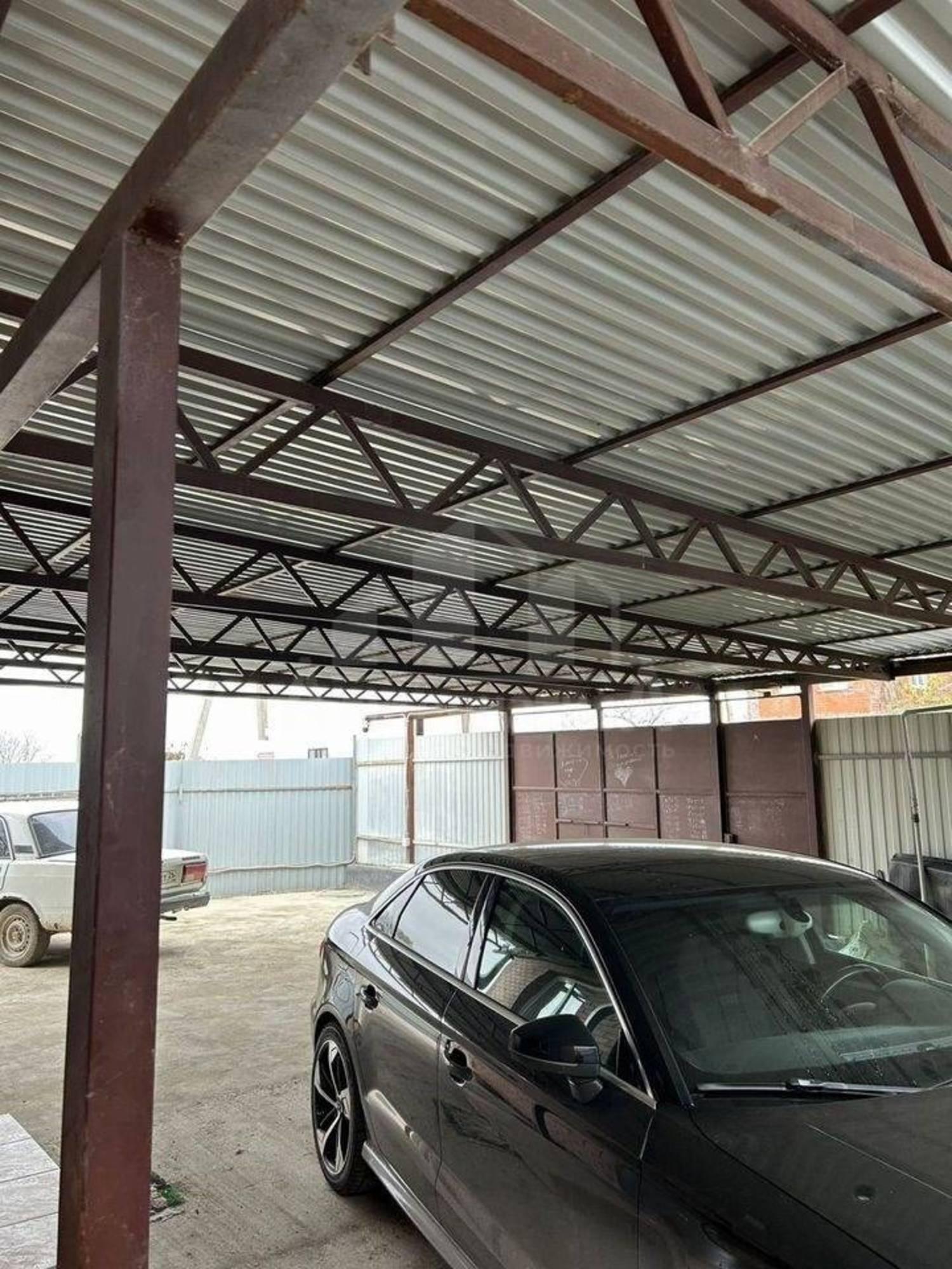 Купить дачу, дом, коттедж за 12 000 000 рублей на Луговая ул.