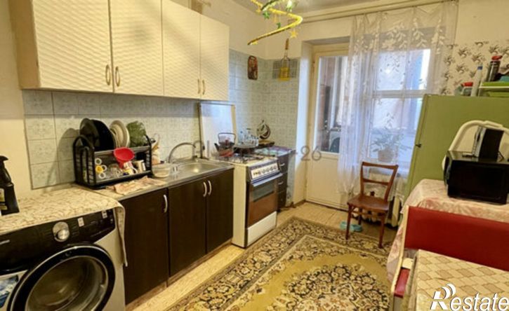 3-комн квартира ул Кочубея, 17/2,  д. 17/2