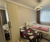 3-комн, 80кв м, этаж 7/9 пр-кт 40 лет Октября, 10