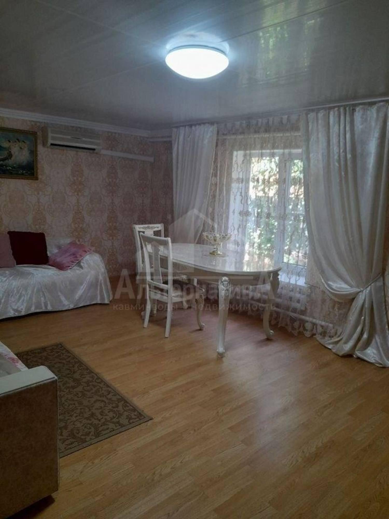 Купить дачу, дом, коттедж за 7 500 000 рублей на 1-ый Георгиевский пер.