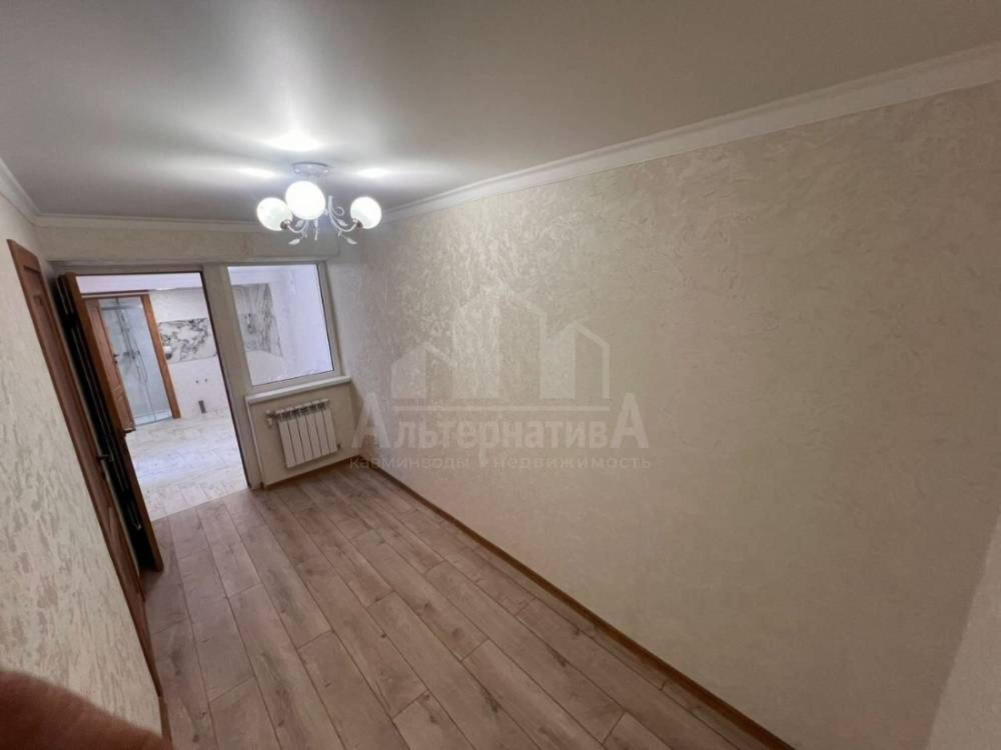 Купить квартиру за 6 599 000 рублей на Крайнего ул.