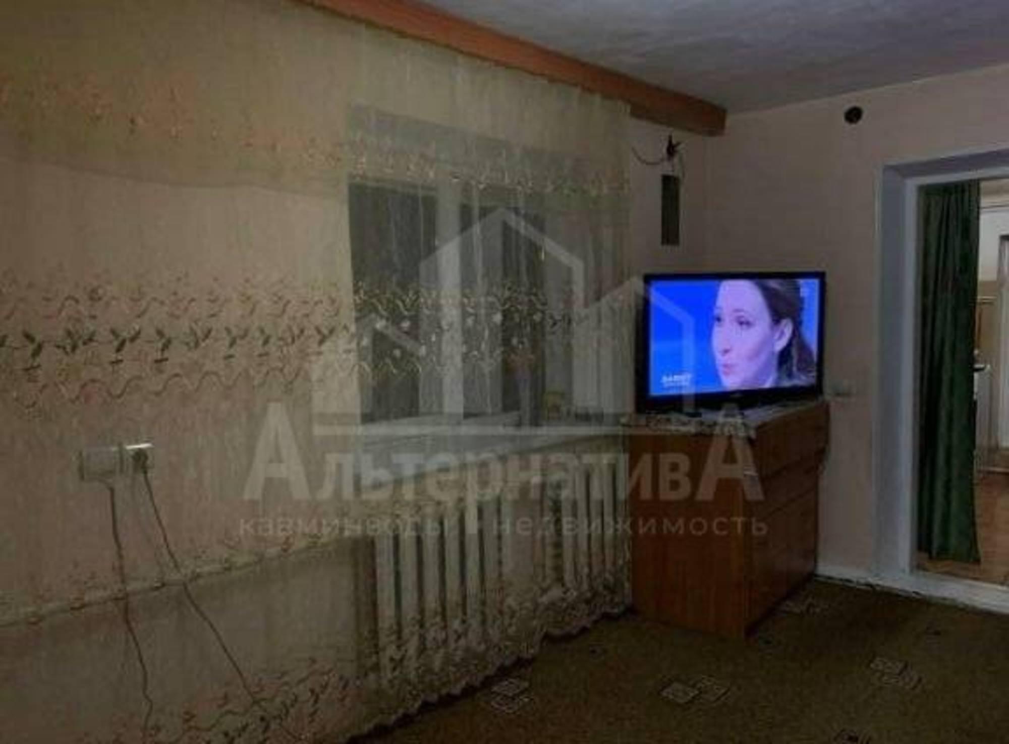 Купить дачу, дом, коттедж за 6 000 000 рублей на 4-я линия ул.