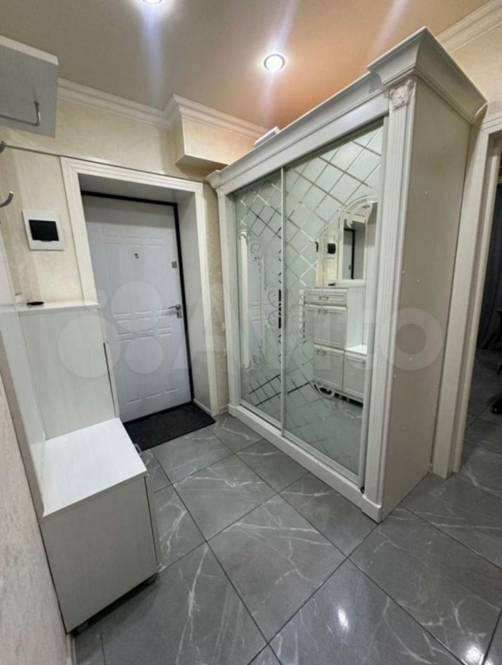3-комн квартира Пальмиро Тольятти ул, 263к3