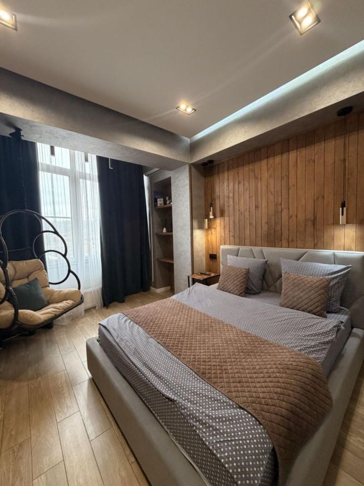 2-комн квартира Пестова ул, 9