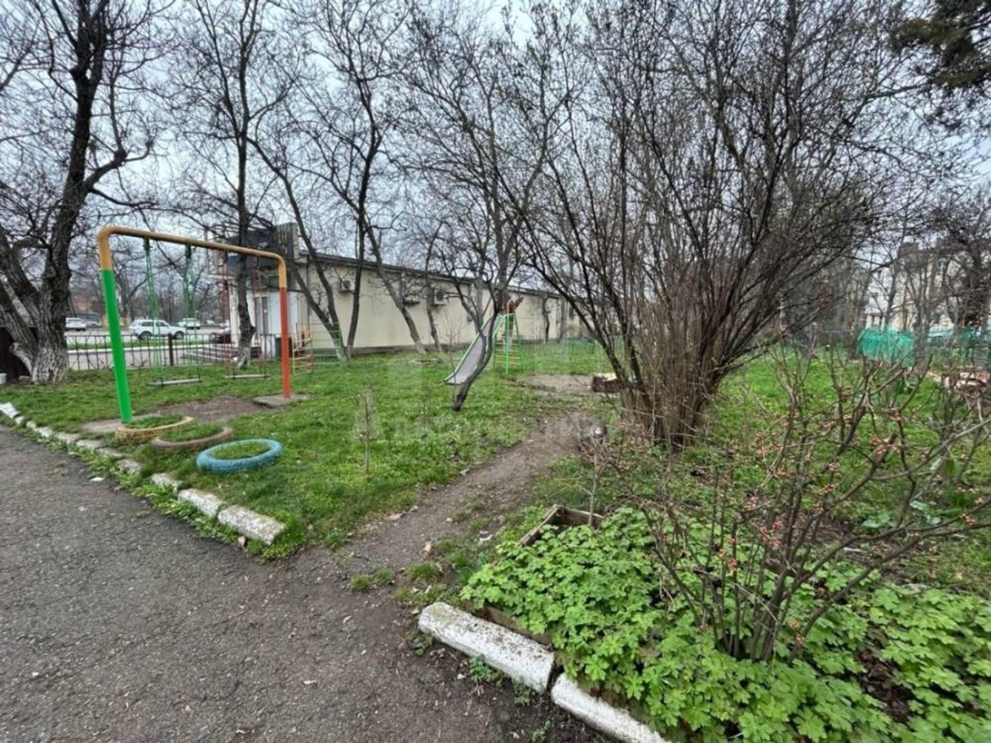 Купить квартиру за 5 900 000 рублей на Ермолова ул.