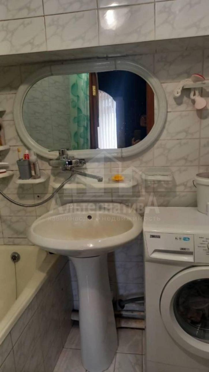 2-комн квартира Ермолова ул.