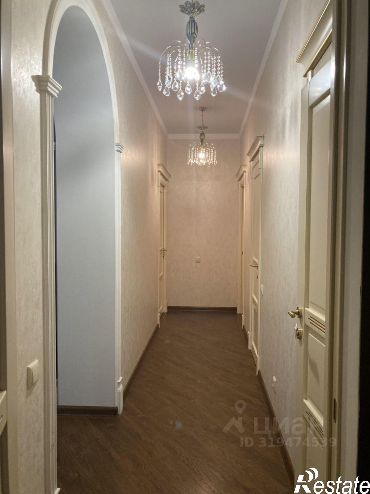Купить дачу, дом, коттедж за 23 500 000 рублей на улица Разина, 23