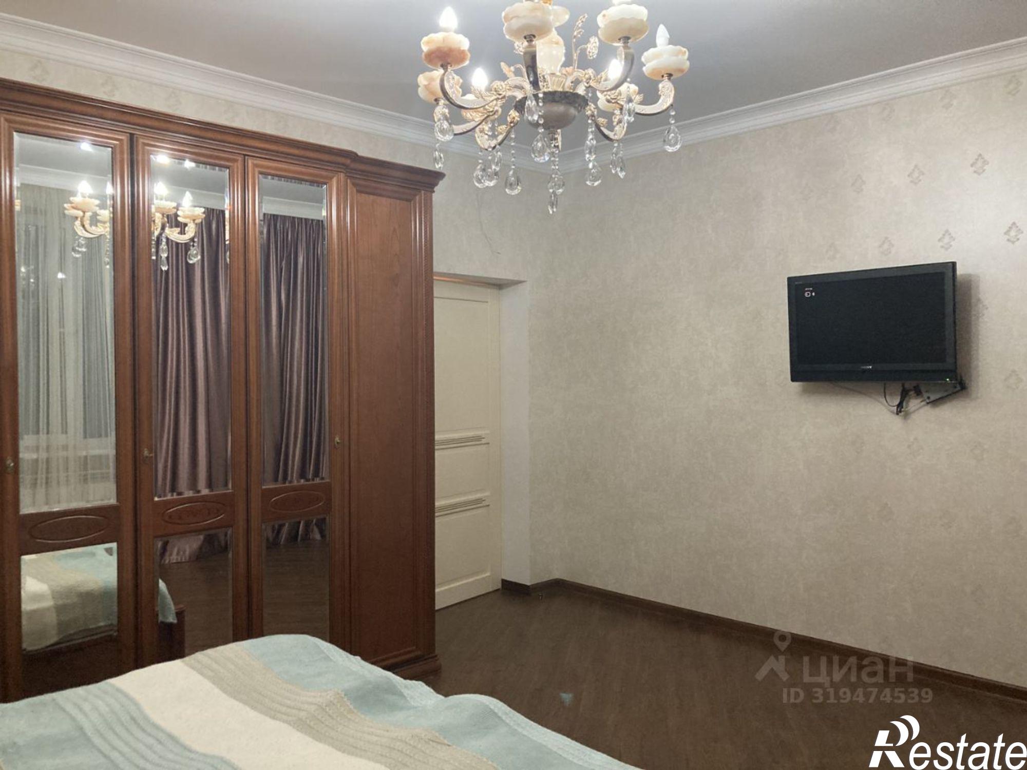 Купить дачу, дом, коттедж за 23 500 000 рублей на улица Разина, 23