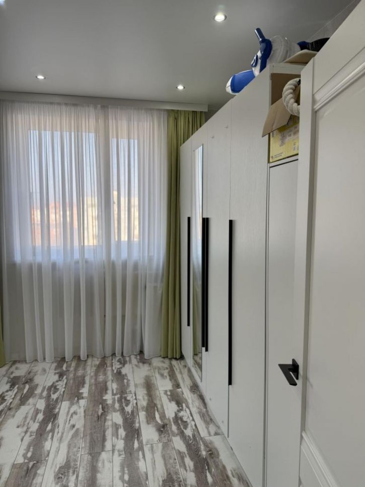 2-комн квартира Нежнова ул, 51/1